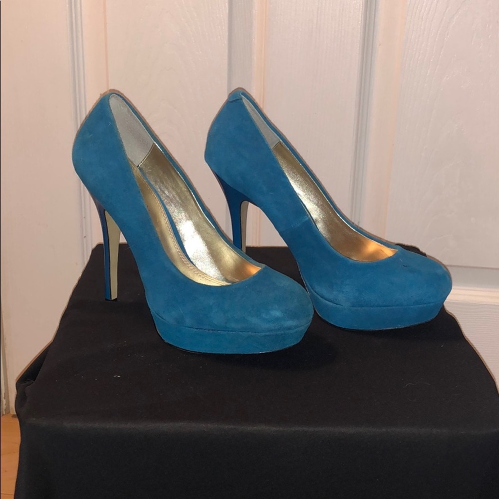 Turquoise Pumps